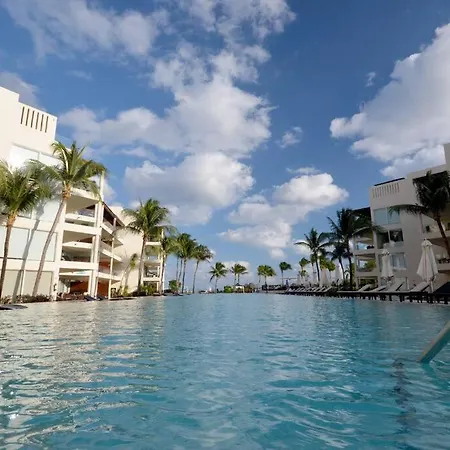 Great Best Location Beach Front